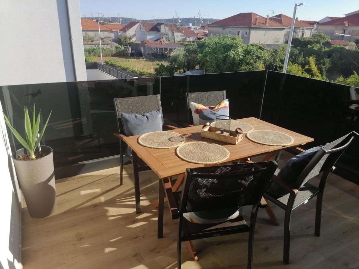 Apartamento Rosa Mystica Trogir Exterior foto